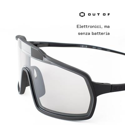 Out Of - Foto n. 2